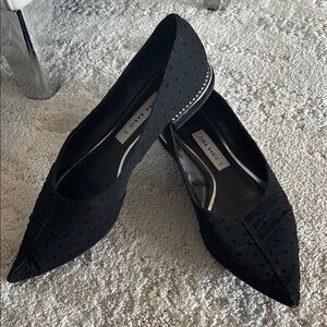 Zara Black Textured Flats with Studded Heel